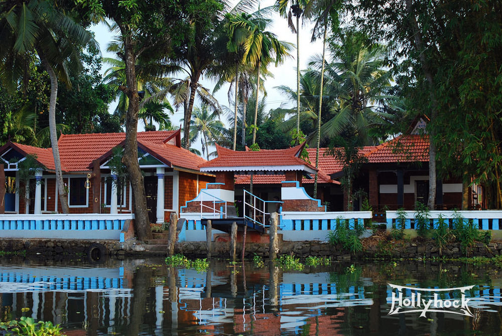 Holly Hock Bed & Breakfast Munnar Exterior foto