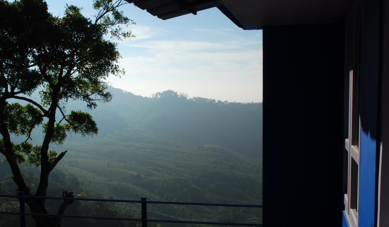 Holly Hock Bed & Breakfast Munnar Exterior foto